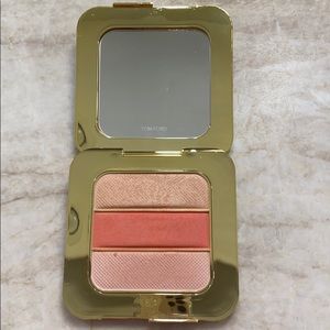 Tom Ford Soleil Contouring Compact, 03 Nude Glow